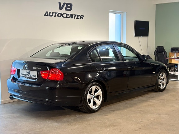 BMW 320d 22 of 22