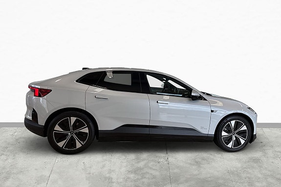 Polestar 4 22 of 30