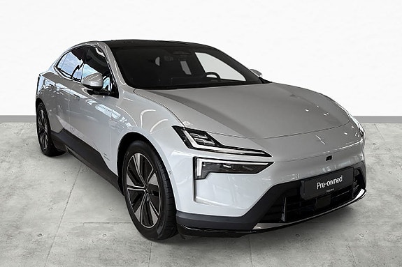 Polestar 4 10 of 30