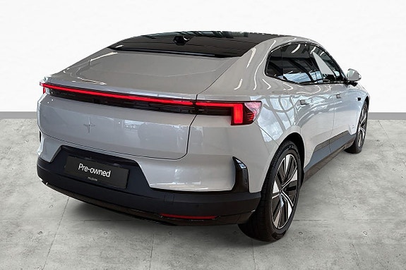 Polestar 4 14 of 30