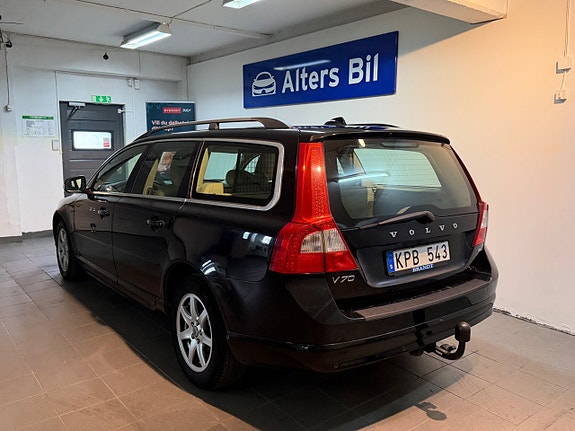 Volvo V70 6 of 14