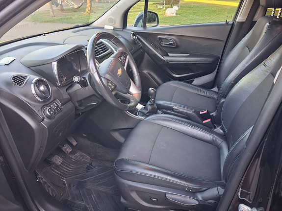 Chevrolet Trax 10 of 13