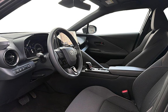 Toyota C-HR 14 of 21