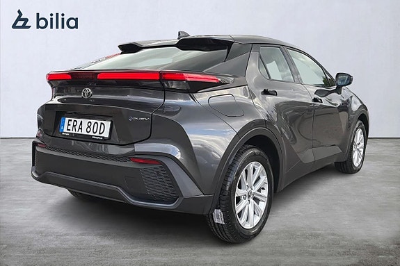 Toyota C-HR 19 of 21