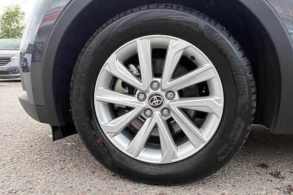 Toyota C-HR 17 of 21