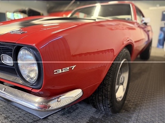 Chevrolet Camaro 8 of 19