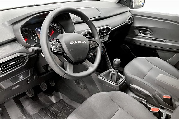 Dacia Sandero 6 of 10
