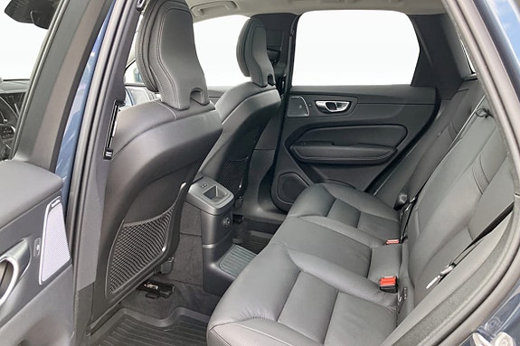Volvo XC60 8 of 9