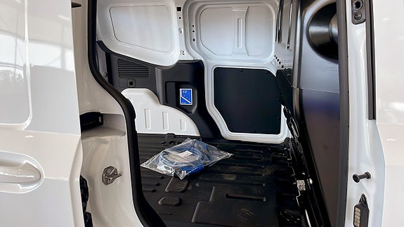 Ford E-Courier 5 of 5