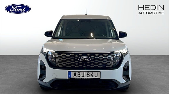 Ford E-Courier 8 of 10