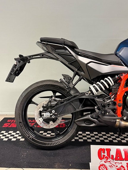 KTM 390 Duke 5 of 5