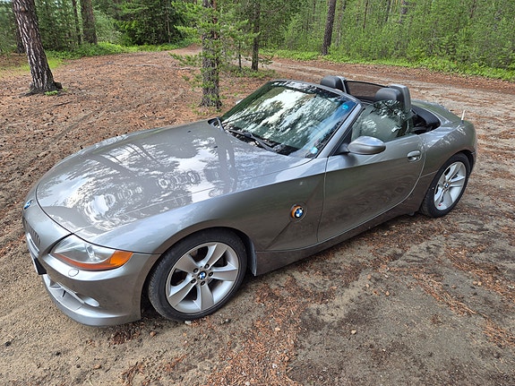 BMW Z4 4 of 5
