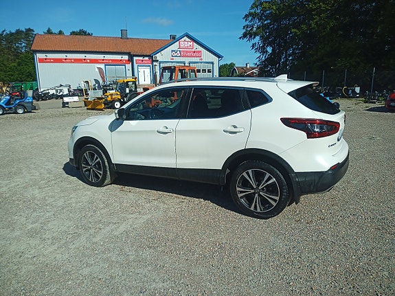 Nissan Qashqai 8 of 18