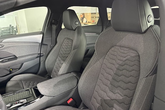 Audi A6 19 of 27