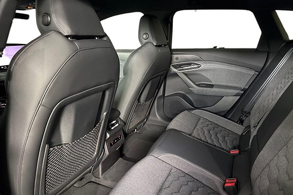 Audi A6 23 of 27