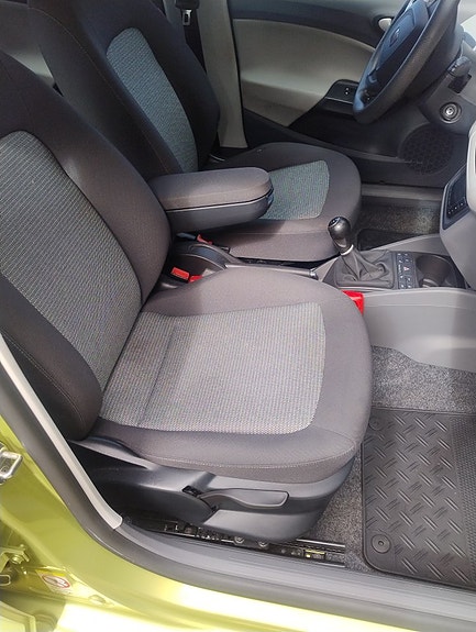 Seat Ibiza 6 of 17