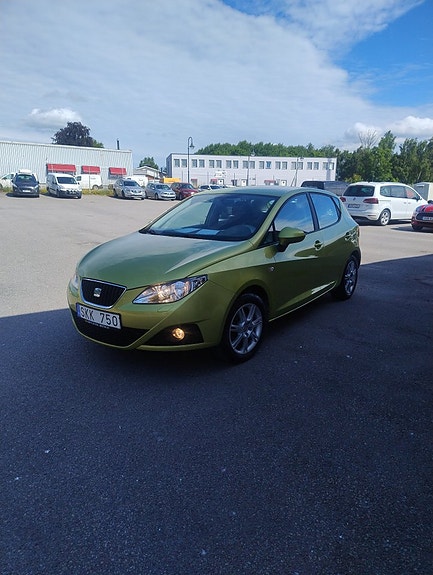 Seat Ibiza 5 of 17