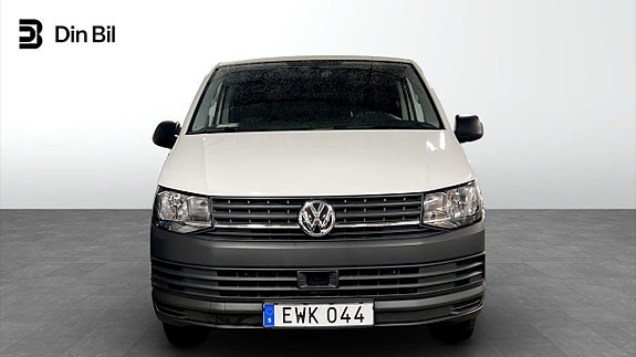 Volkswagen Transporter 4 of 13