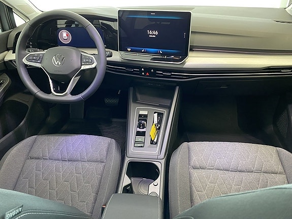 Volkswagen Golf I 7 of 9