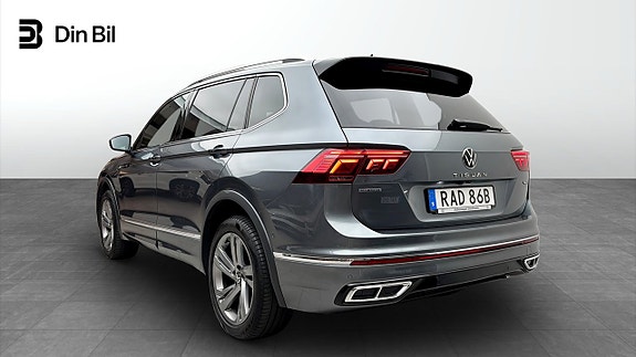 Volkswagen Tiguan Allspace 3 of 5