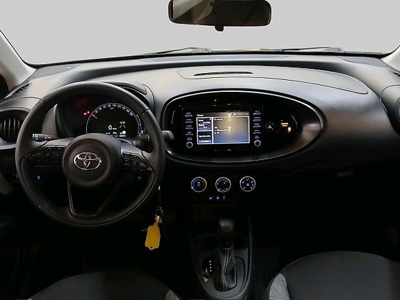 Toyota Aygo X 12 of 20