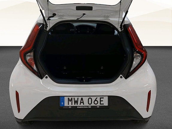 Toyota Aygo X 13 of 20