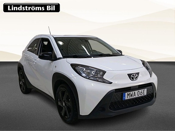 Toyota Aygo X 3 of 20