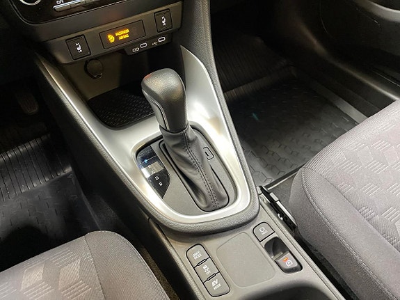 Toyota Yaris 17 of 20