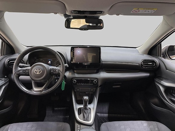 Toyota Yaris 11 of 20