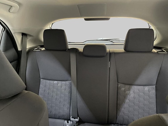 Toyota Yaris 20 of 20