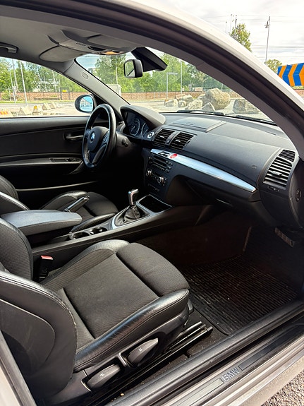 BMW 120d 6 of 8