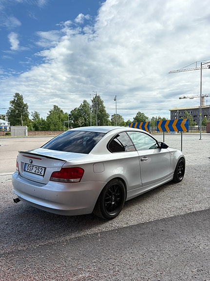 BMW 120d 3 of 5