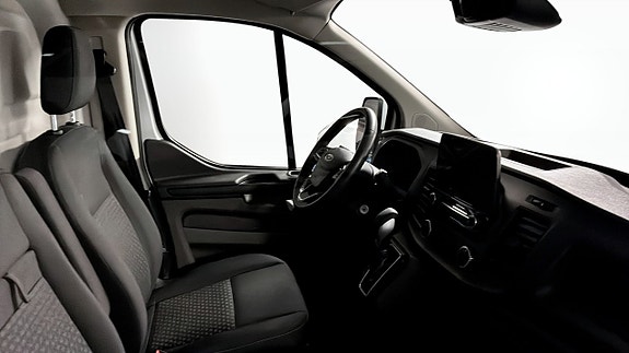Ford Transit Custom 3 of 5