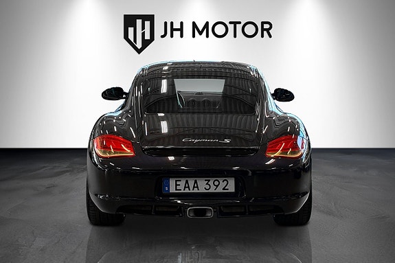 Porsche Cayman 5 of 5