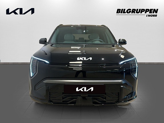 Kia EV3 2 of 5