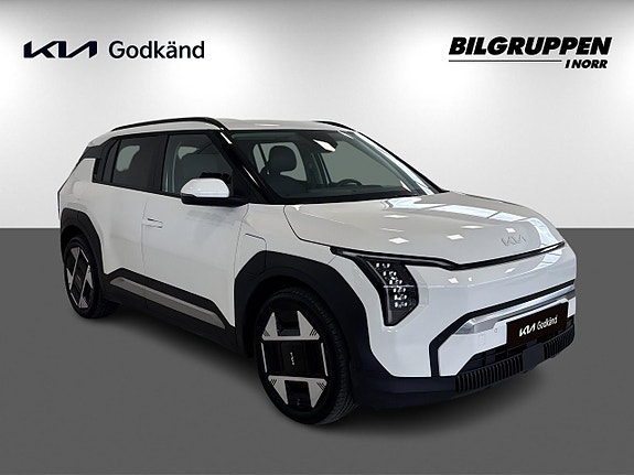 Kia EV3 3 of 5