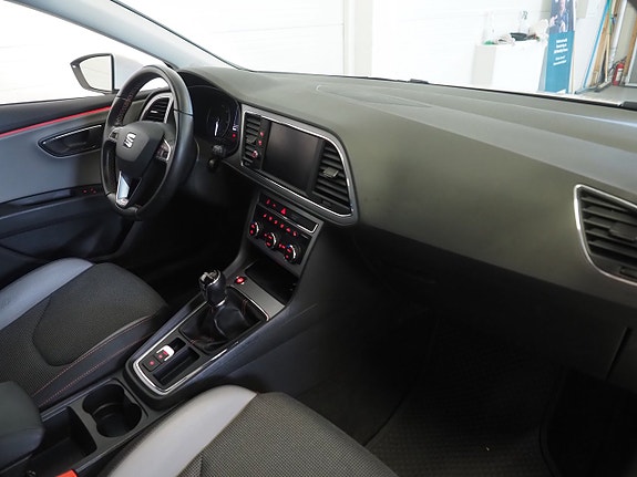 Seat Leon 10 of 22