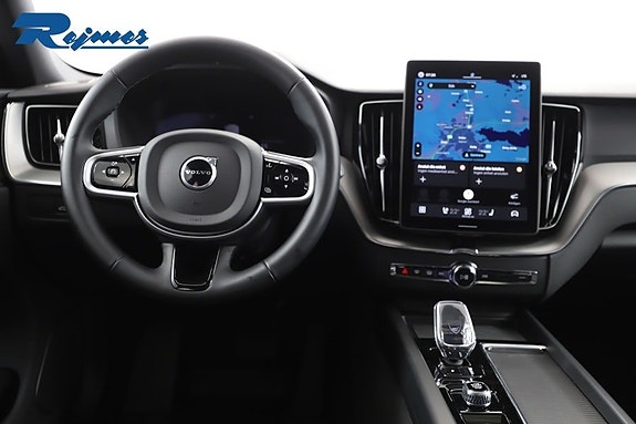 Volvo XC60 4 of 5