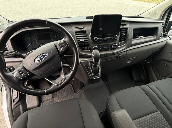 Ford Transit Custom 12 of 12