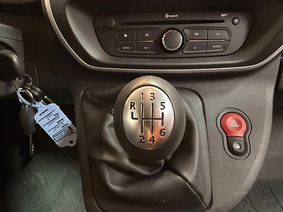 Renault Kangoo Express 8 of 14