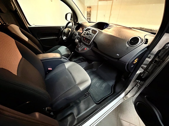 Renault Kangoo Express 9 of 14