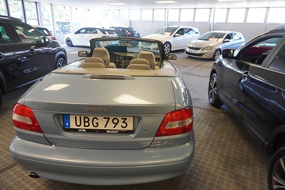 Volvo C70 5 of 7