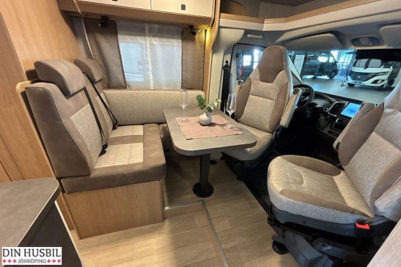 Hobby ONTOUR C 680 GE - Sverigepaket 14 of 20
