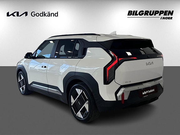 Kia EV3 6 of 17