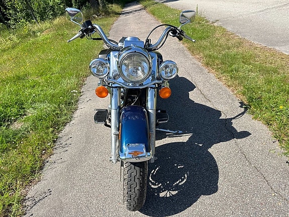 Harley-Davidson Road King 1.4 Twin Cam 88 2 of 13