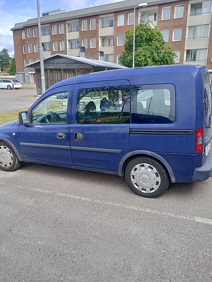 Opel Combo 4 of 4