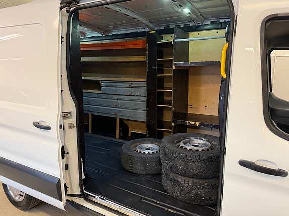 Ford Transit 11 of 11
