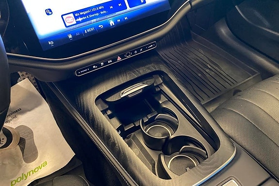 Mercedes-Benz E300 de 12 of 17