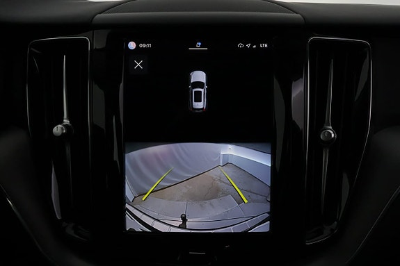 Volvo XC60 11 of 18