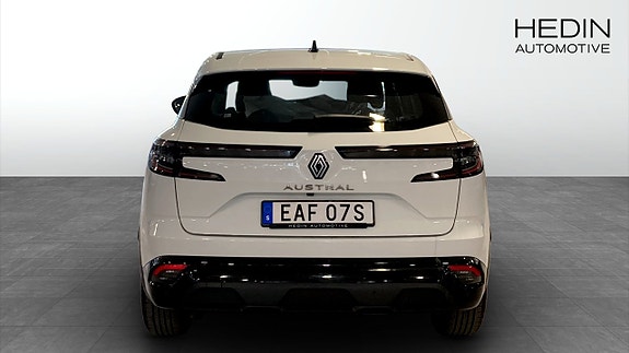 Renault Austral 7 of 9